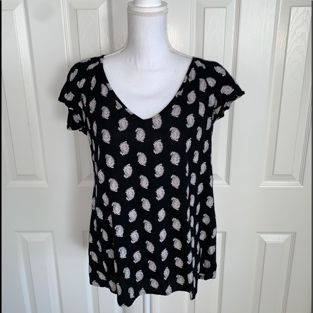 Old Navy Flutter Sleeve Top